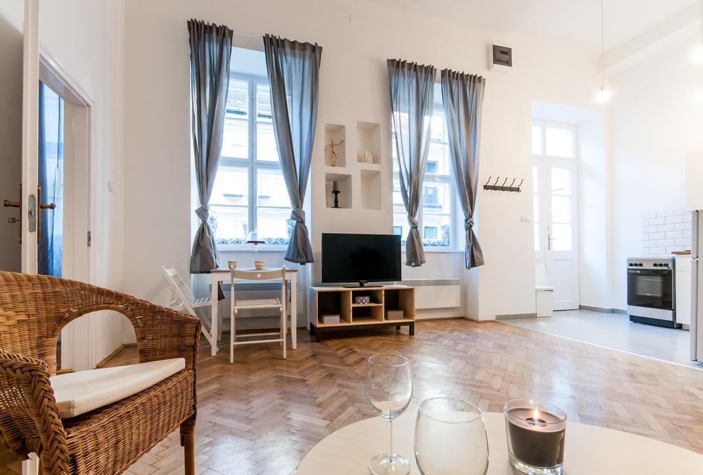Peppers Apartments - Downtown Budapest Rum bild