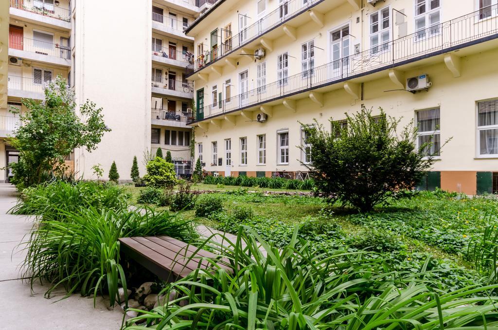 Peppers Apartments - Downtown Budapest Exteriör bild